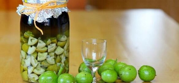noix verte pour les parasites